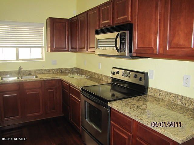 2nd image of 1356 S Minneola Ln