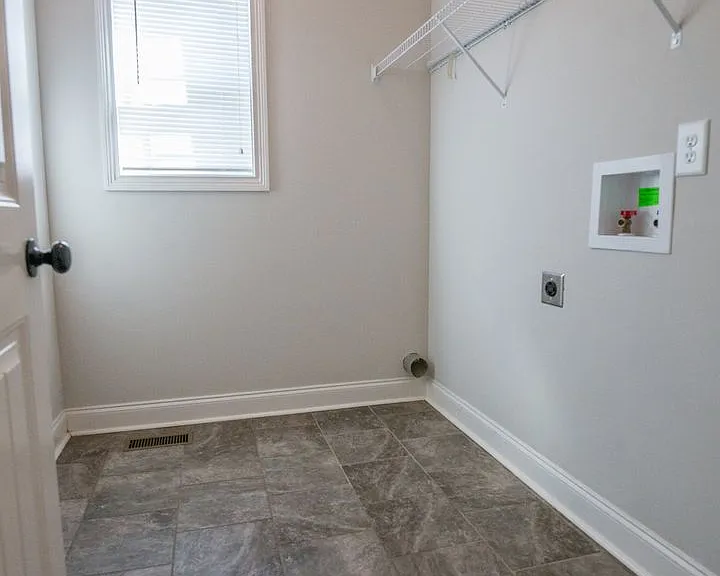 144 Thomas Traylor Ln — Photo 27