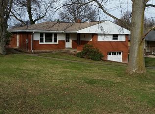 228 Linda Dr, Greensburg, PA 15601