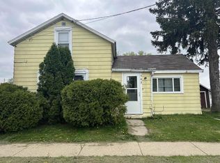 705 Madison St, Beaver Dam, WI 53916