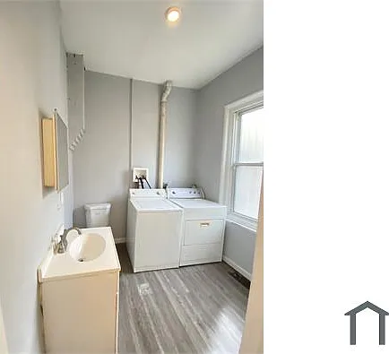 251 W Berkley St — Photo 6