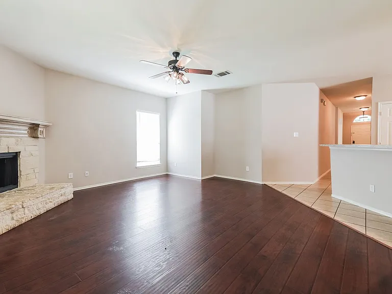 9915 Wethers Field Cir — Photo 3