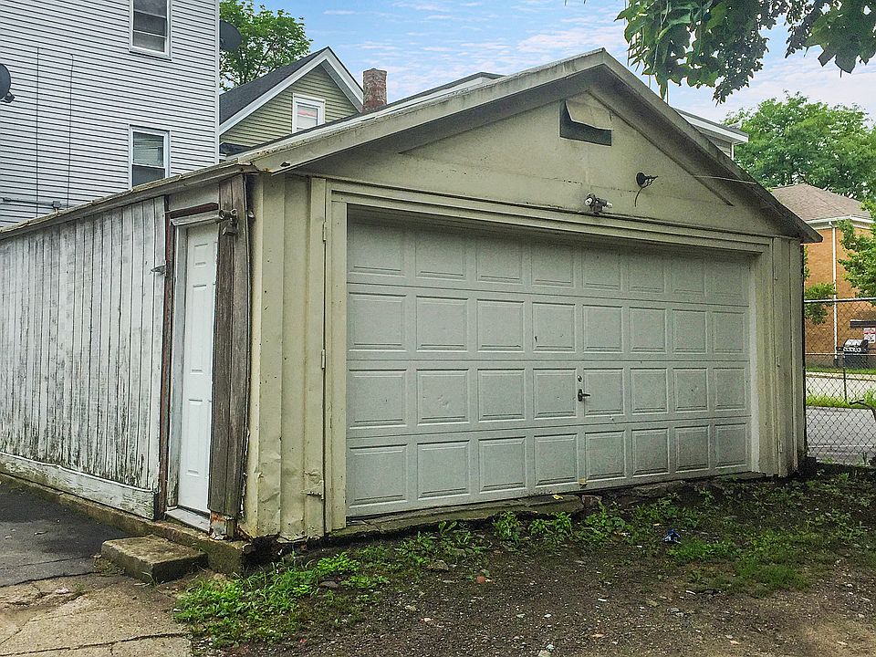 2nd image of 22-24 Bailey St #1-3