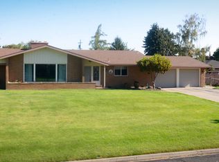 4705 Douglas Dr, Yakima, WA 98908