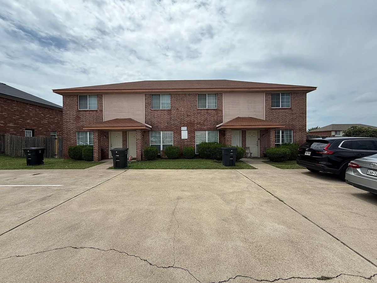Photo 2 of 19 - 4601 Hudson Dr #A - Killeen, TX Building Photo - 4601 Hudson Dr #A