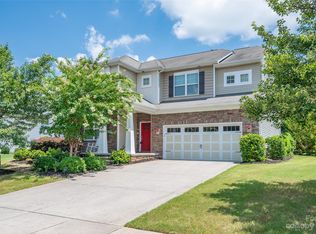 127 Rougemont Ln, Mooresville, NC 28115