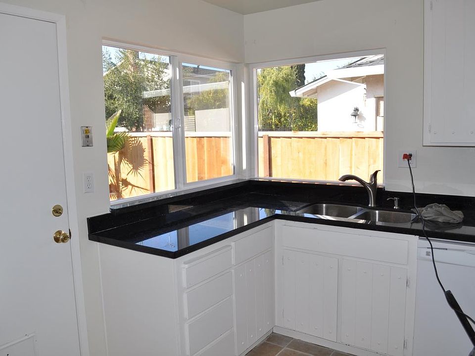 1st image of 6025 Montalvo Dr