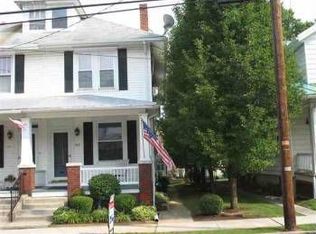 402 6th St, New Cumberland, PA 17070