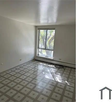 3 bed, 1100 sqft, $1,850 — Photo 4