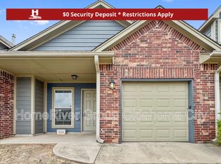 924 SW 92nd St, Oklahoma City, OK 73139