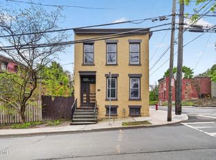 6 2nd Ave, Albany, NY 12202