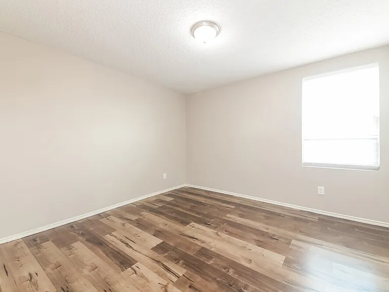 1421 Nimitz Way — Photo 13