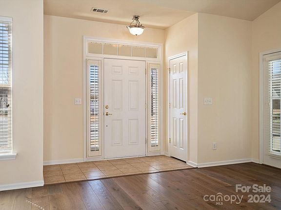 5th image of 6720 Cinnamon Cir