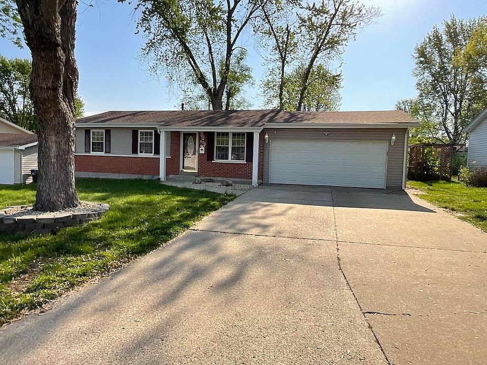 1st image of 606 Eastbrook Ln