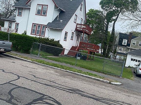 2nd image of 54 Woodward Ave