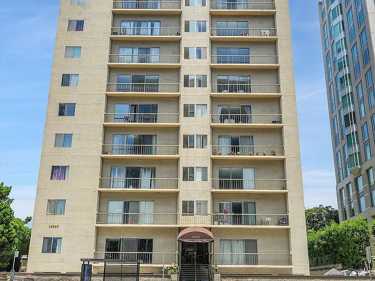 10747 Wilshire Blvd #1407 — Photo 45