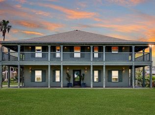 488 Margo Ln, Port Aransas, TX 78373