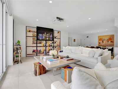 200 Ocean Lane Dr APT 302, Key Biscayne, FL, 33149