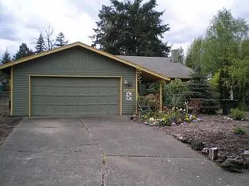 11085 SW 83rd Ave photo 1