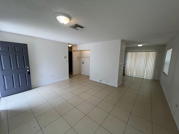 3rd image of 507 E Hazzard Ave APT 2