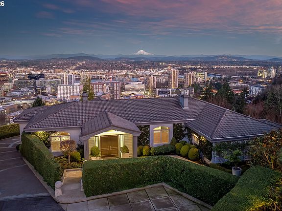 2nd image of 1235 SW Myrtle Ct