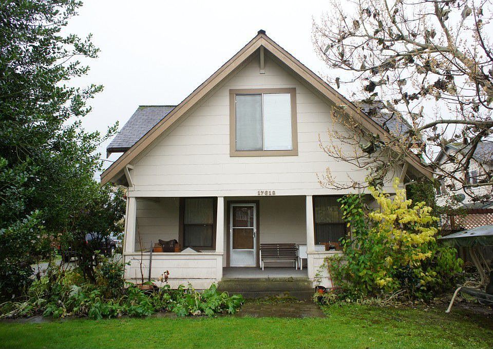 2nd image of 17618 154th St SE