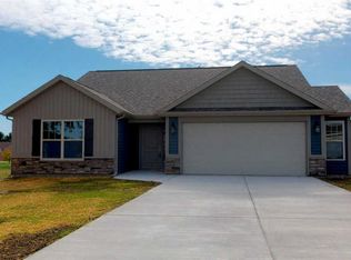 308 E Quail Dr, Oxford, IN 47971
