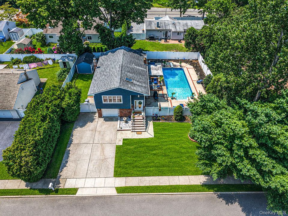 1st image of 12 Fannie Drive