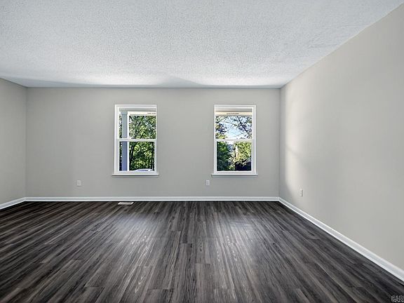 5th image of 5500 McMurtrey Dr