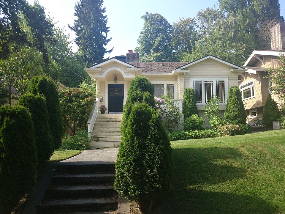 1st image of 821 E Gwinn Pl