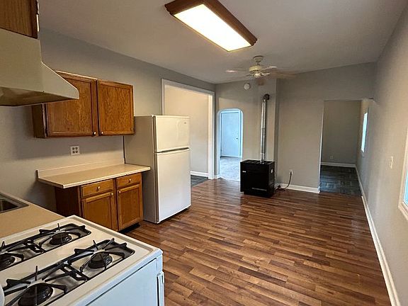 2nd image of 1243 W 32nd St APT 2R