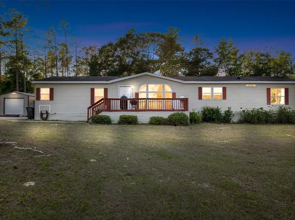 13721 McIntosh Dr, Dade City, FL 33525