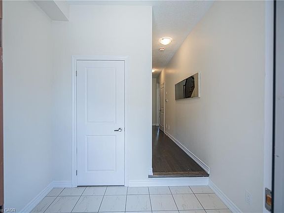 3rd image of 225 Broadacre Dr