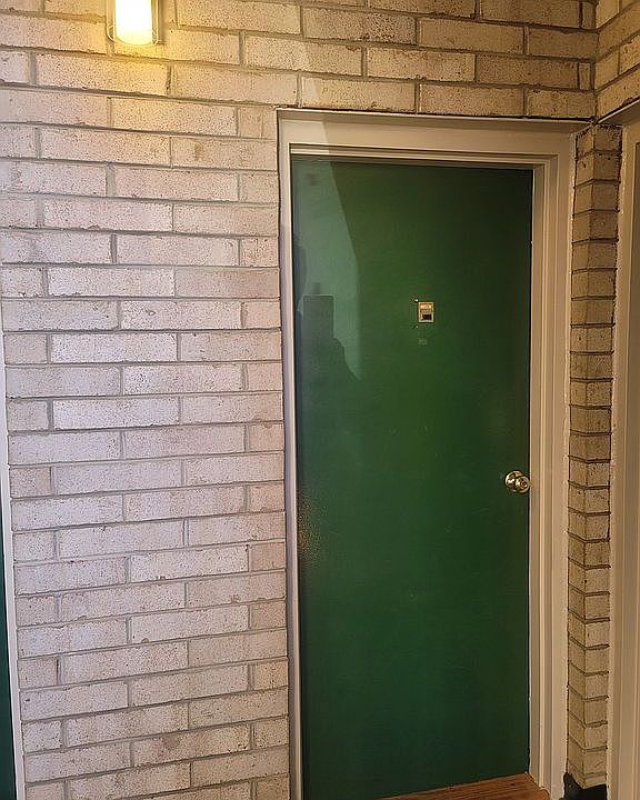 1st image of 4961 Americana Dr APT 107