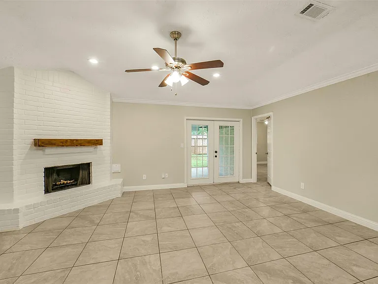 21211 Park Mount Dr — Photo 12