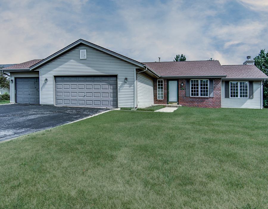 1st image of 6956 Hartwig Dr