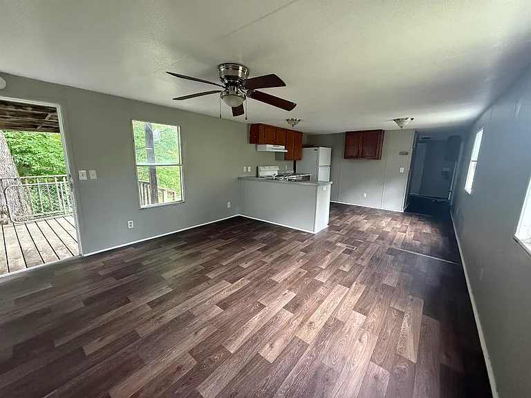 184 Right Ave #57 — Photo 13