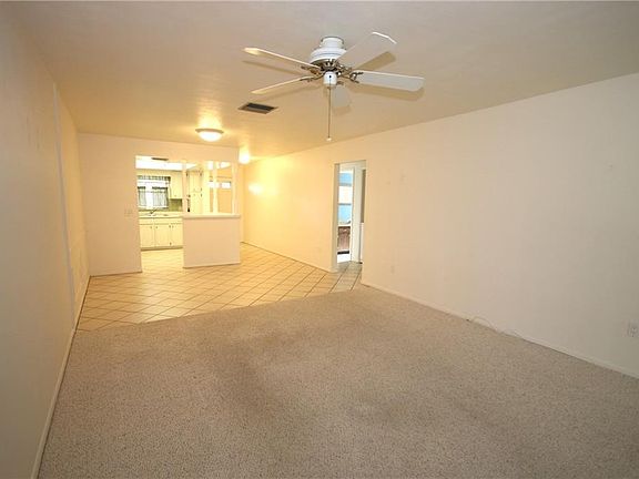 5th image of 1466 Normandy Park Dr APT 7