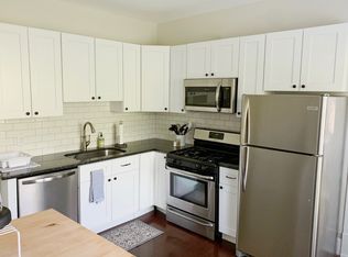 217 Griggs St N #2, Saint Paul, MN 55104