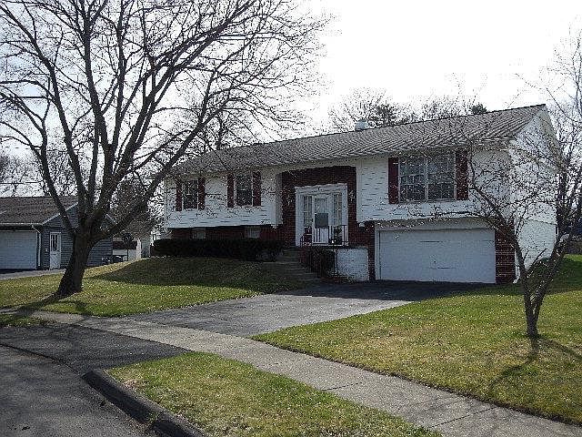 1st image of 113 Lilac Dr