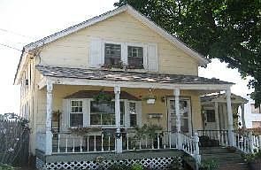 2nd image of 96 Jeanette Ave