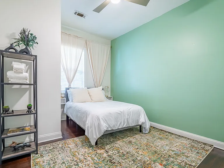 1530 Rogers Ave SW — Photo 6