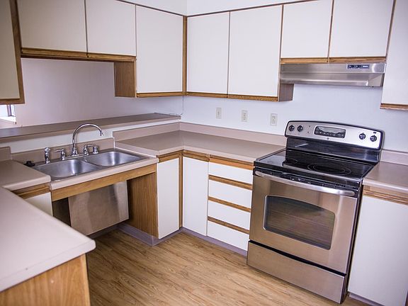 4th image of 773 Karluk Ct