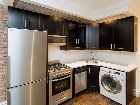 2nd image of 446 W 19th St #2E