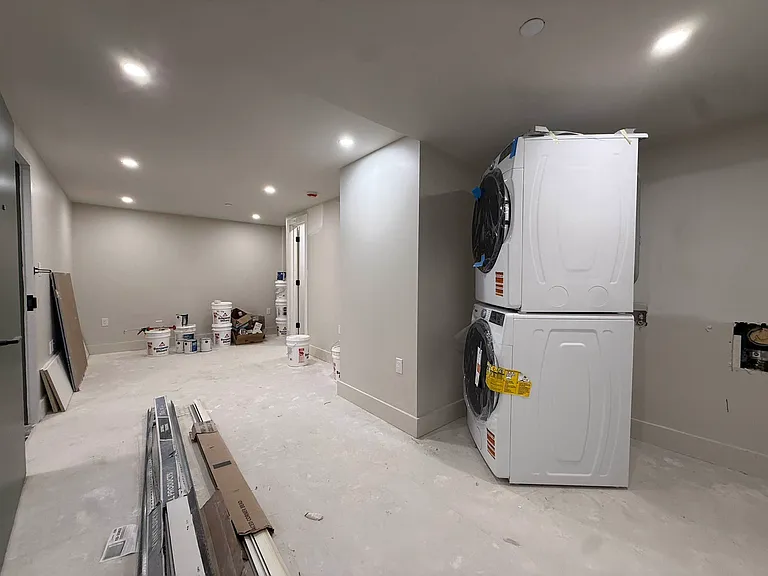 415 Himrod St #1F — Photo 5