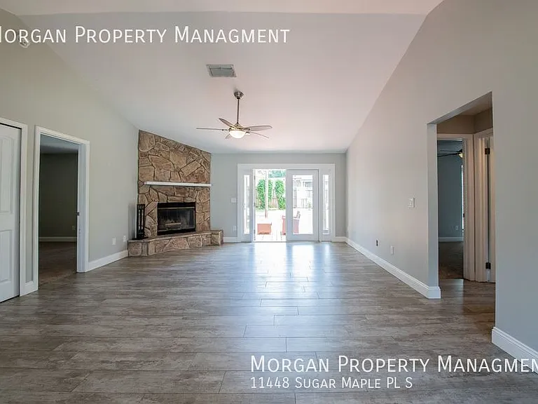 11448 Sugar Maple Pl S — Photo 4