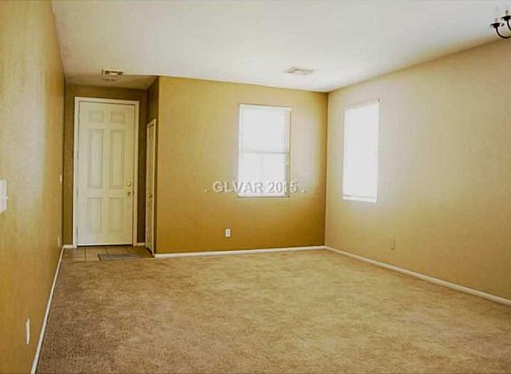 2nd image of 3963 Gold Glimmer St