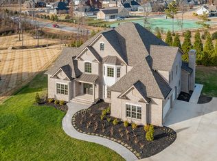 1912 Stoney Creek Dr, Chattanooga, TN 37421