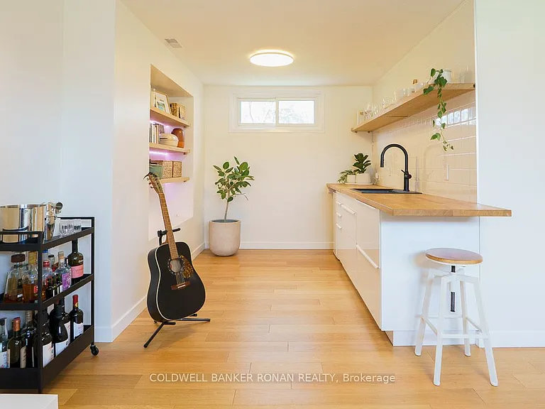 11 Pratt Rd — Photo 23