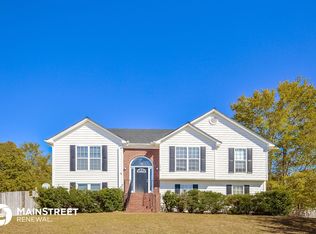 246 Rockingham Dr, Loganville, GA 30052